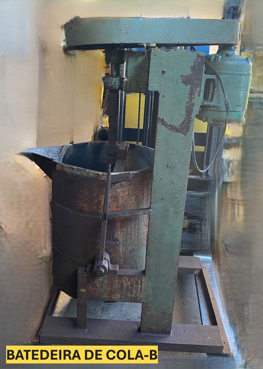 Cambuy | Máquinas e Equipamentos usados para Madeireiras e Serrarias - - BATEDEIRA DE COLA 100 kgs